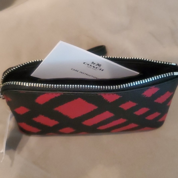 Coach Wristlet - Picture 2 of 2